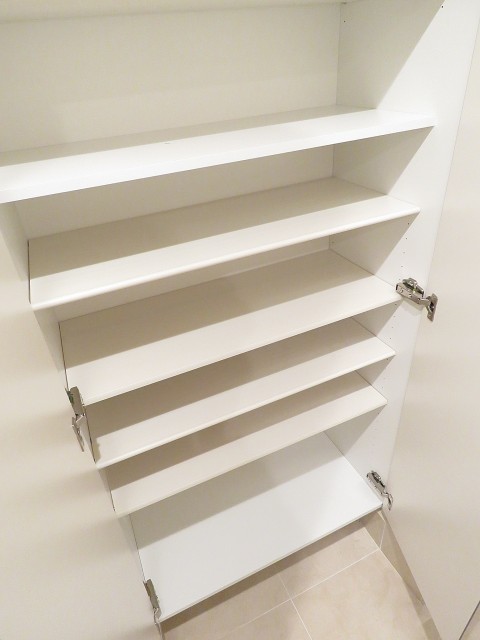 グランドメゾン新宿東　シューズBOX