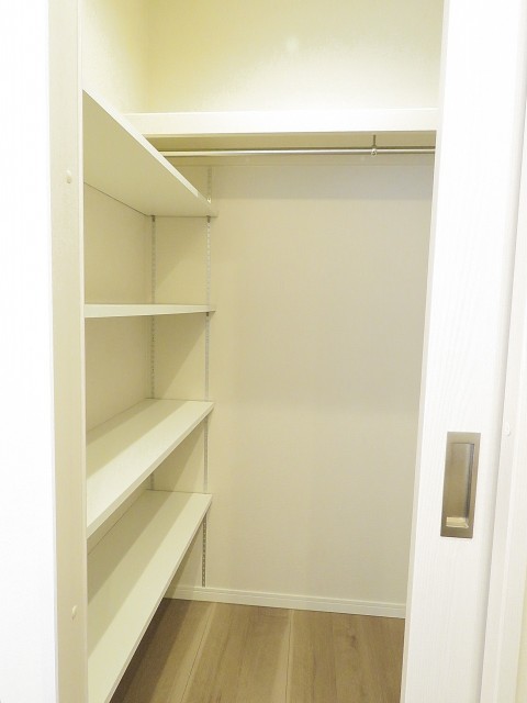 グランドメゾン新宿東　収納