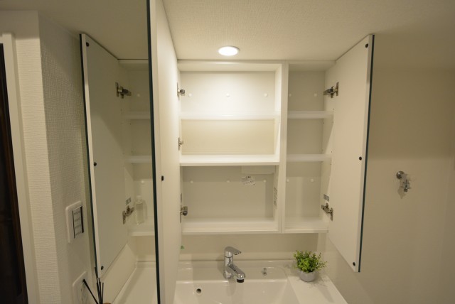 マンション雅叙苑 洗面室