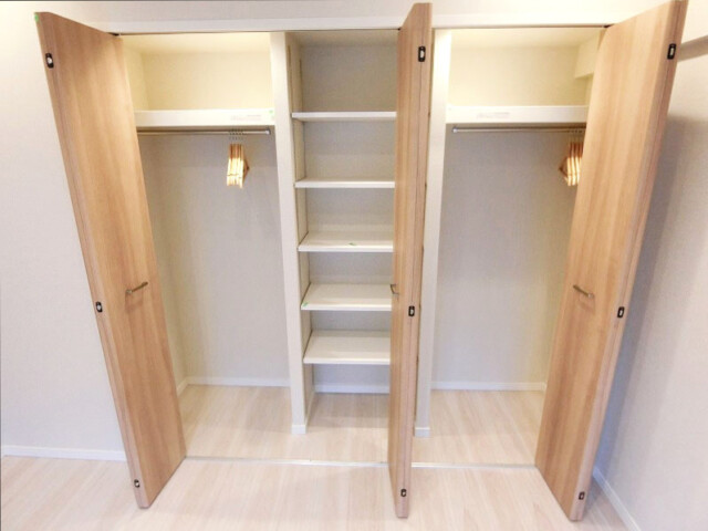 ライオンズマンション上野毛 洋室1