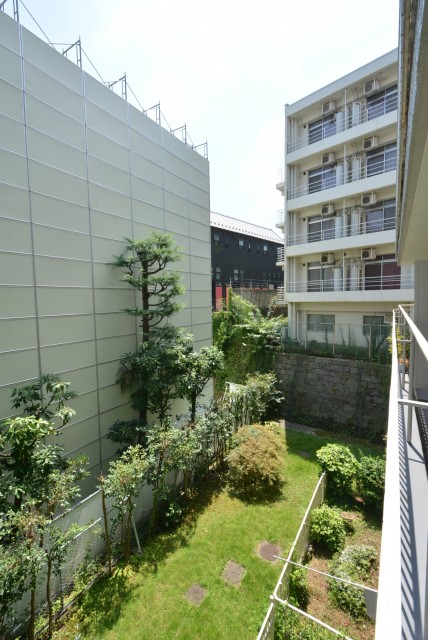 神楽坂ハウス バルコニー