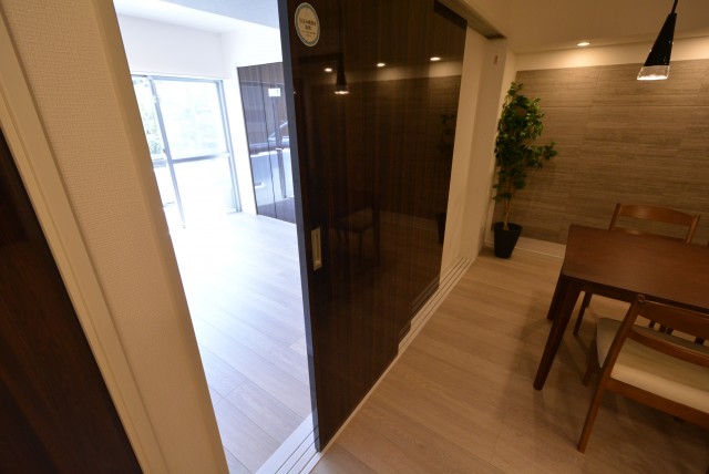 マンション雅叙苑 洋室3