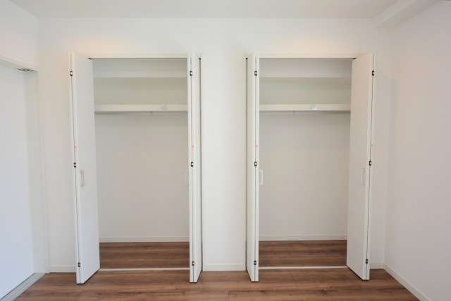 マンション雅叙苑 洋室1