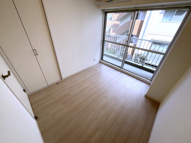 日商岩井第2玉川台マンション 洋室1