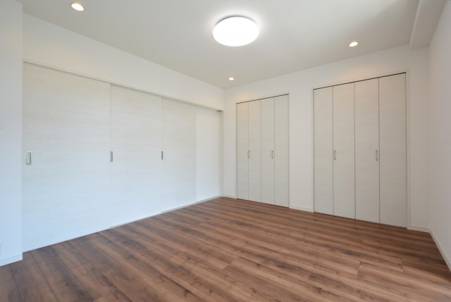 マンション雅叙苑 洋室1