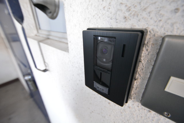 秀和奥沢レジデンス 玄関