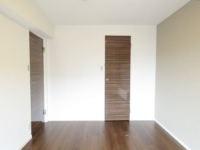 馬事公苑前ハイム　洋室約6.5帖