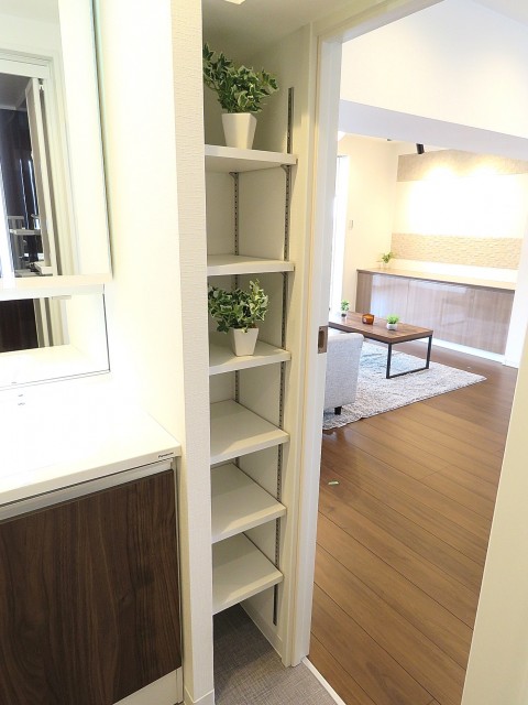 馬事公苑前ハイム　リネン棚