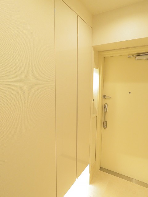 パシフィック馬事公苑前　シューズBOX