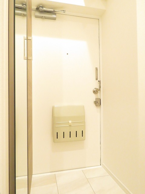 ライオンズマンション三軒茶屋第3　玄関ホール