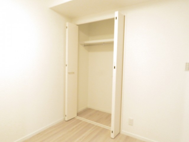 ライオンズマンション三軒茶屋第3　洋室