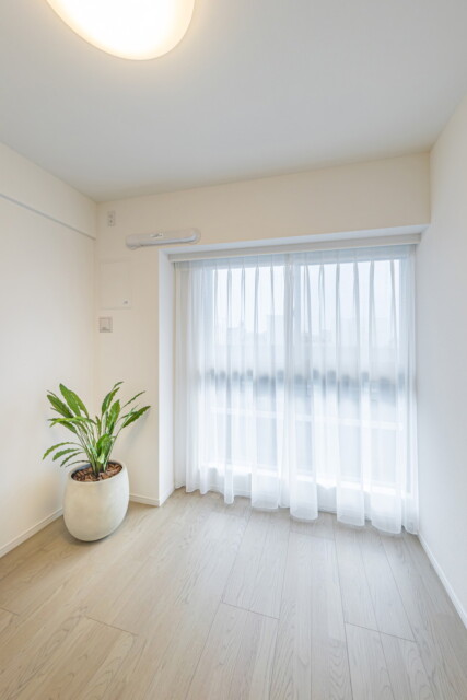 ルピナス中野レジデンス 洋室1