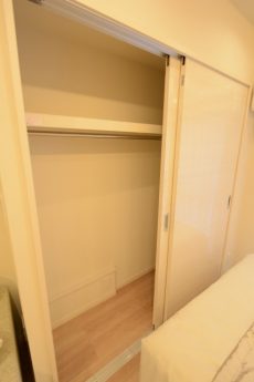 グランドメゾン新宿東 洋室