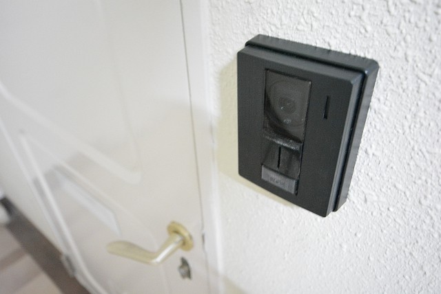 御苑フラワーマンション玄関