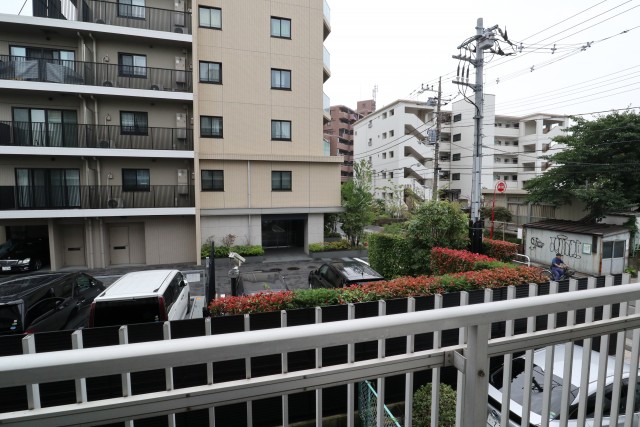 秀和南大井レジデンス バルコニー