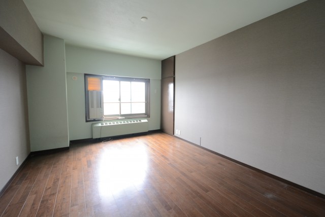 馬事公苑前ハイム1号棟 洋室2