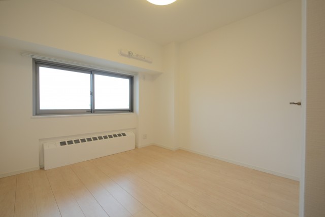 馬事公苑前ハイム2号棟 洋室2