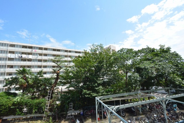 戸山ハイツ バルコニー