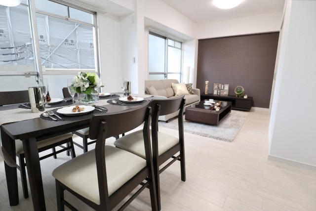 目黒グリーンコープ リビングダイニング