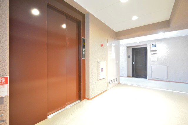 マンション第二恵比須苑 玄関