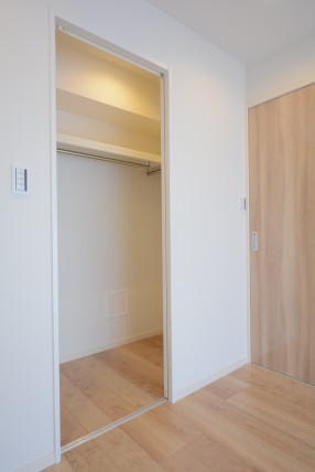 戸山ハイツ 洋室1