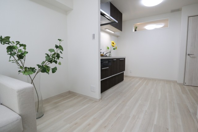 秀和南大井レジデンス リビングダイニング