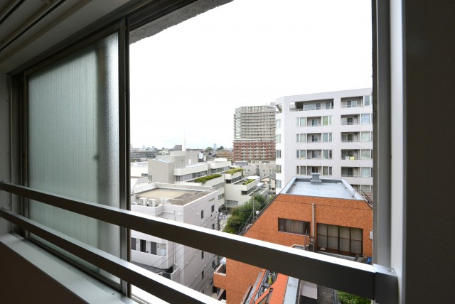 モナーク三軒茶屋 LDK