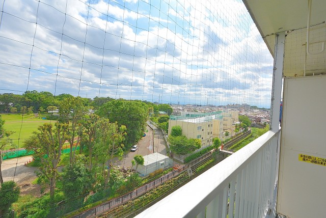 給田南住宅2号棟 バルコニー