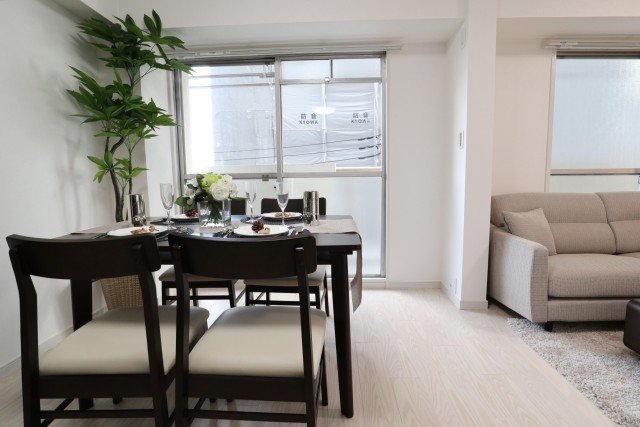 目黒グリーンコープ リビングダイニング