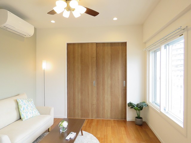 柿の木坂東豊エステート　LDK約8.5帖