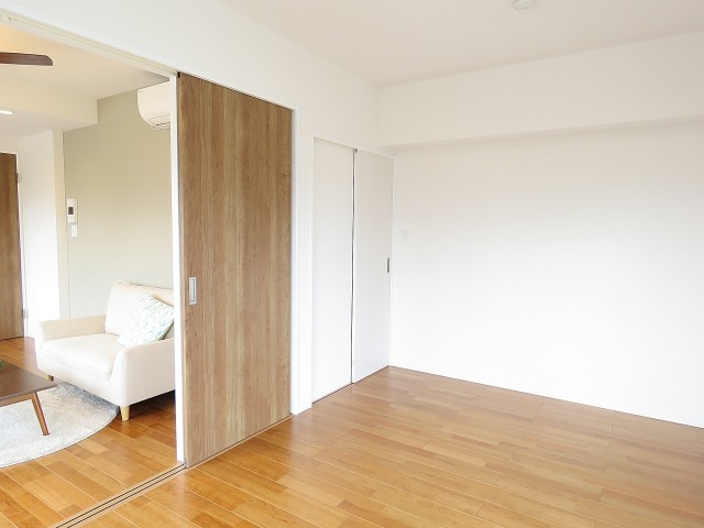 柿の木坂東豊エステート　洋室約7.2帖