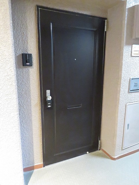 マンション第二恵比須苑　玄関扉