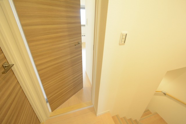 馬事公苑前ハイム2号棟 洋室2