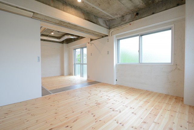 秀和等々力レジデンス 洋室