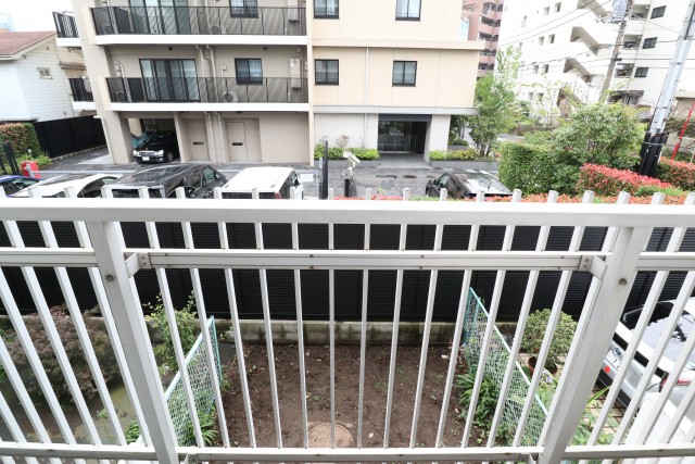 秀和南大井レジデンス バルコニー