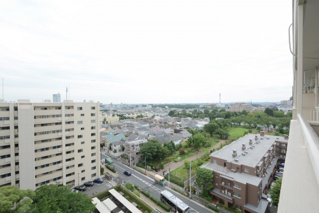 馬事公苑前ハイム2号棟 南バルコニー