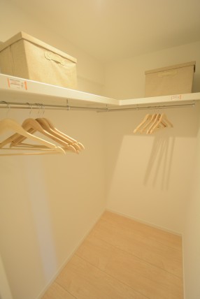 馬事公苑前ハイム2号棟 洋室1