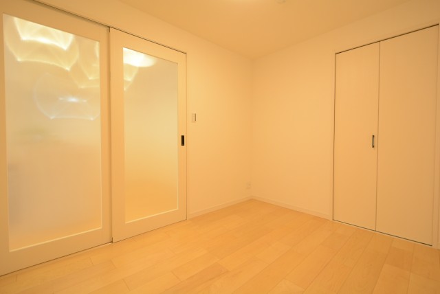 サンドエル松原 洋室2