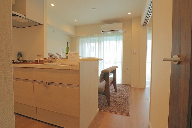 柿の木坂東豊エステート LD・洋室