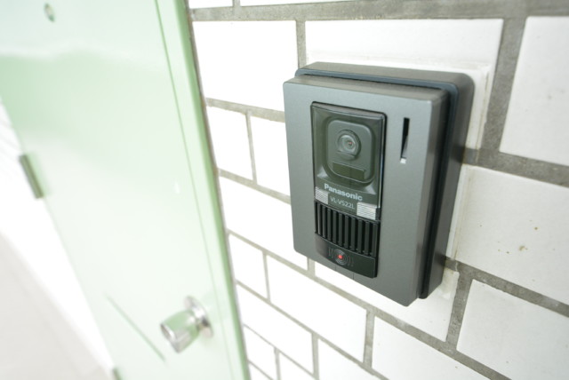 アルテール新宿 玄関