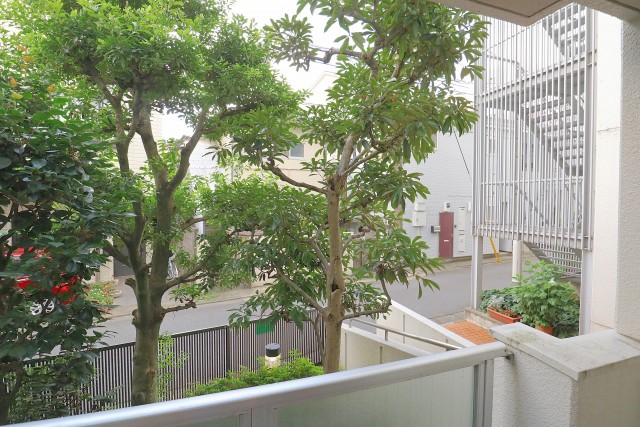 日商岩井桜新町マンション バルコニーE