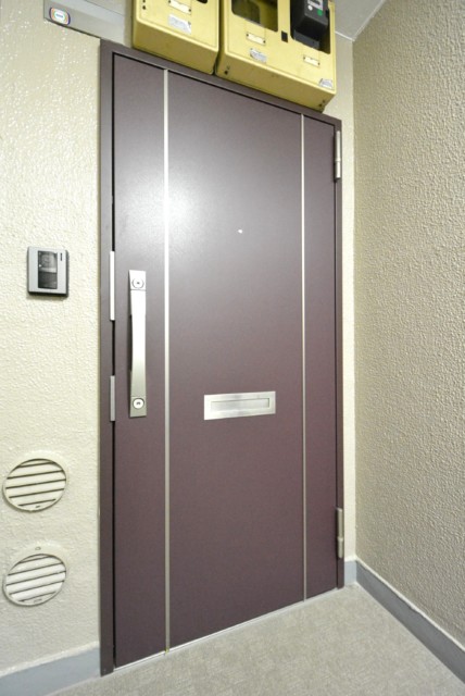 チサンマンション三軒茶屋第２ 玄関