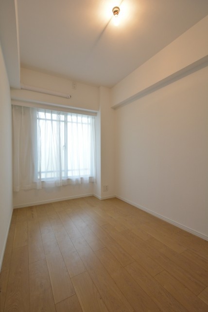 ソフトタウン晴海 洋室1