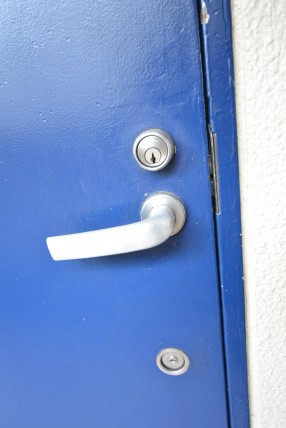 サンドエル松原 玄関