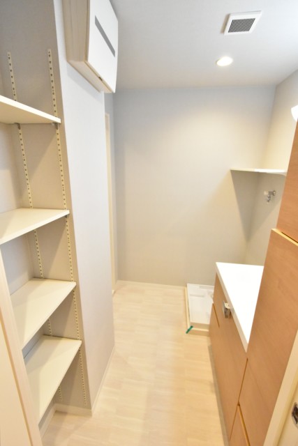 トーカンマンション深沢 洗面室