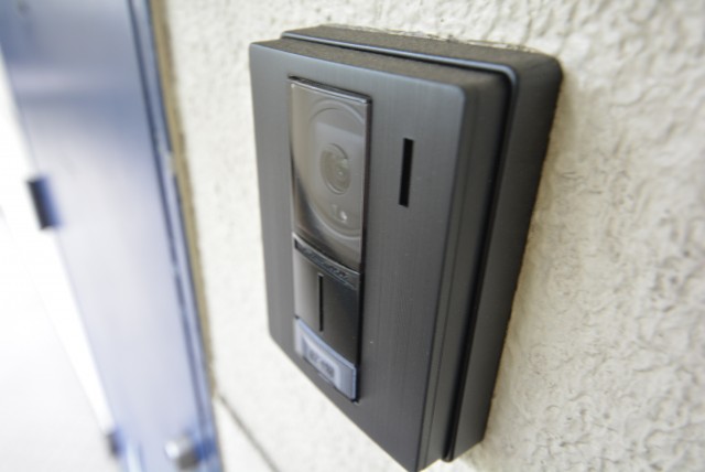 サンドエル松原 玄関