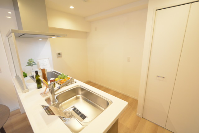 アルテール新宿 キッチン