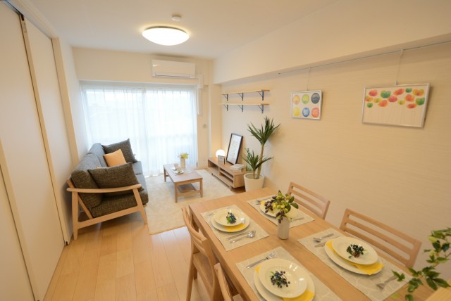 サンドエル松原 リビング・ダイニング