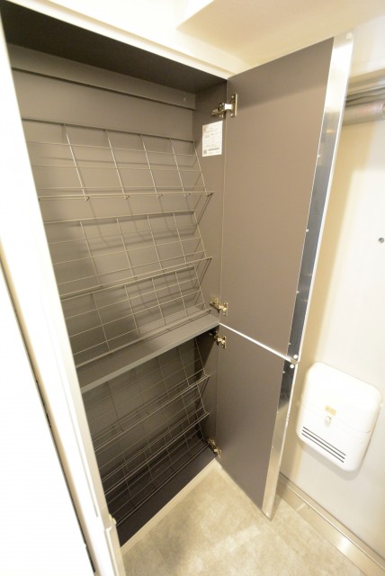 松見坂武蔵野マンション玄関