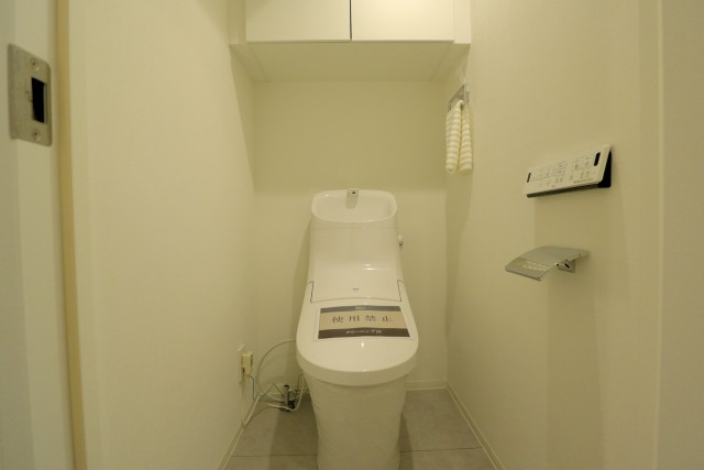 日商岩井桜新町マンション トイレ